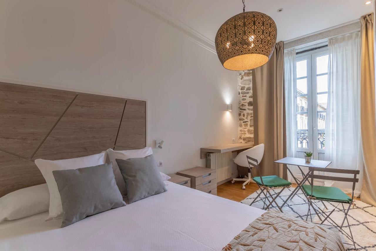Habitaciones Apartamento B&B Plaza Nueva 8 毕尔巴鄂 外观 照片